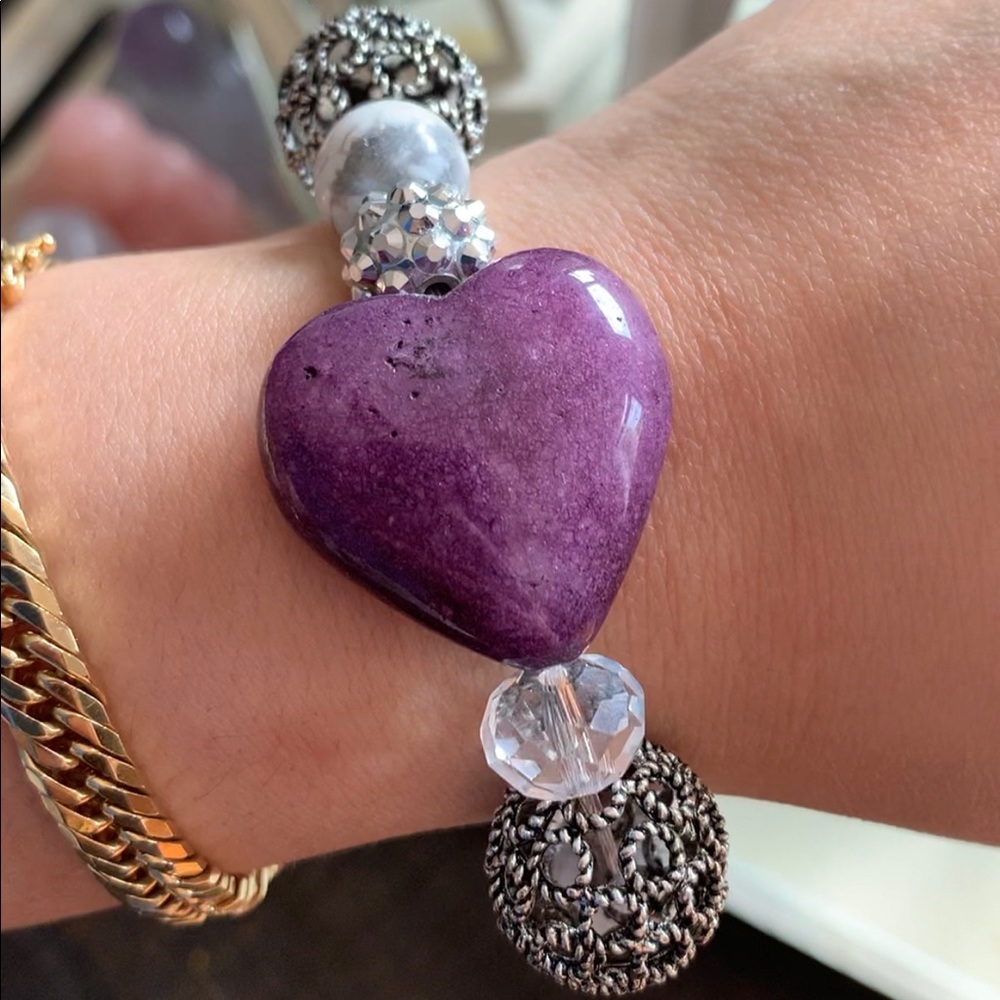 -Semi precious stone bracelet with decorative beads